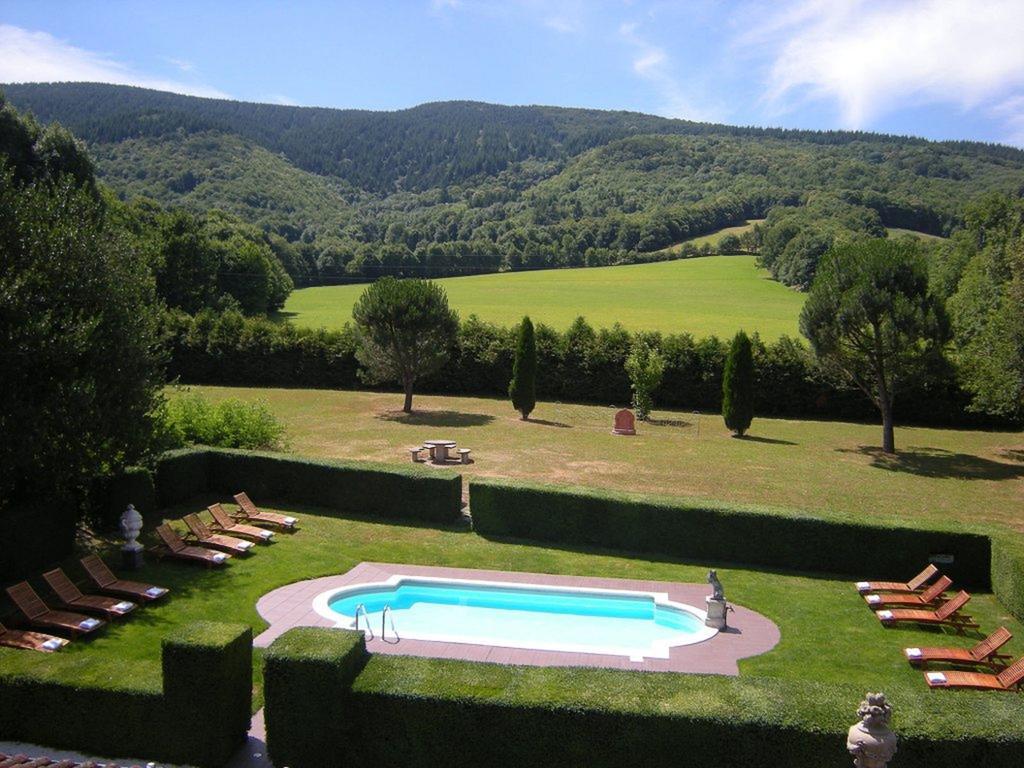 Demeure De Flore Lacabarede Exterior photo